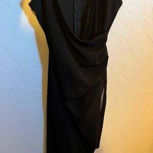 This dress is in really good condition. It’s brand new.